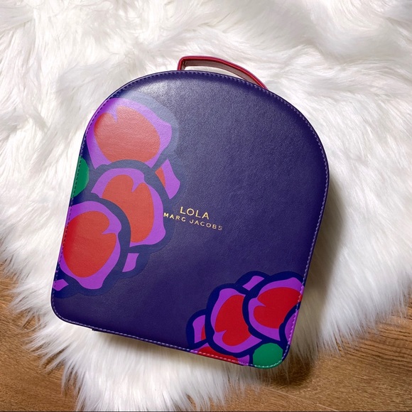 Marc Jacobs Handbags - Lola Marc Jacobs Zipper Hard Case